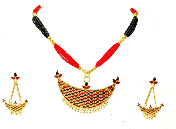 Assamese_Traditional_Gold_Plated_Red_Black_Colour_Joonbiri_Tassel_Jewellery_Set_For_Women